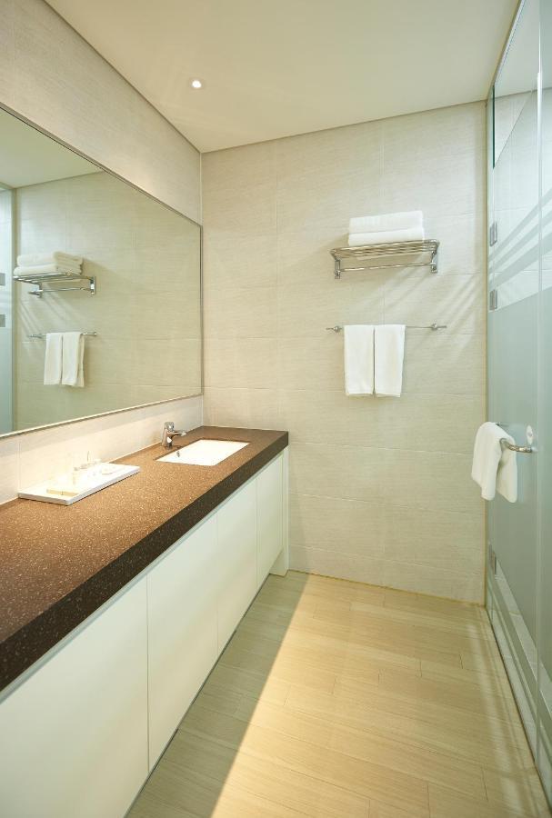 Pyeongchang The White Hotel Exterior foto