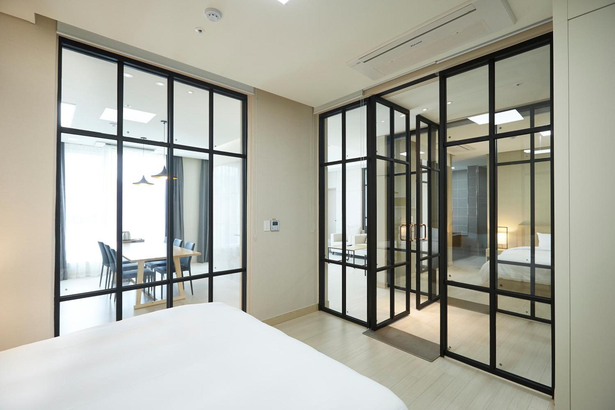 Pyeongchang The White Hotel Exterior foto