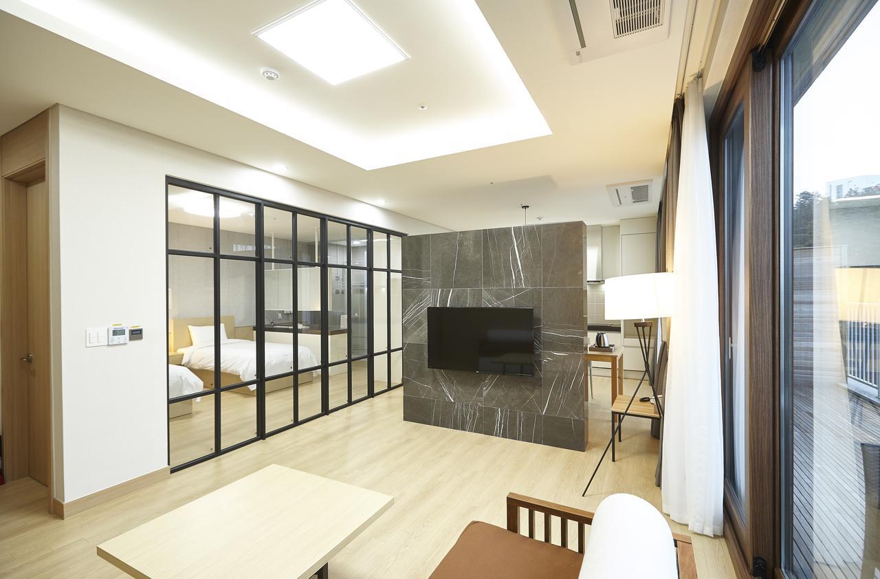 Pyeongchang The White Hotel Exterior foto